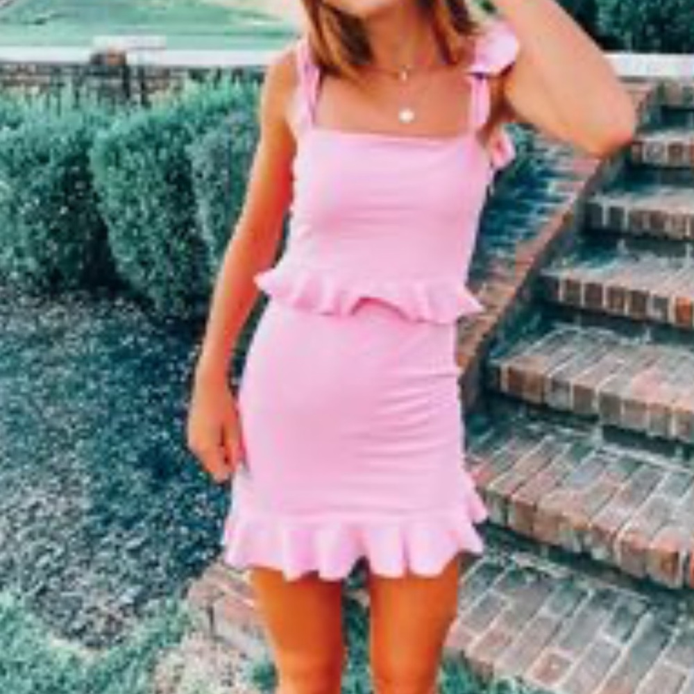 Privacy please revolve lilac ruffle dress xl